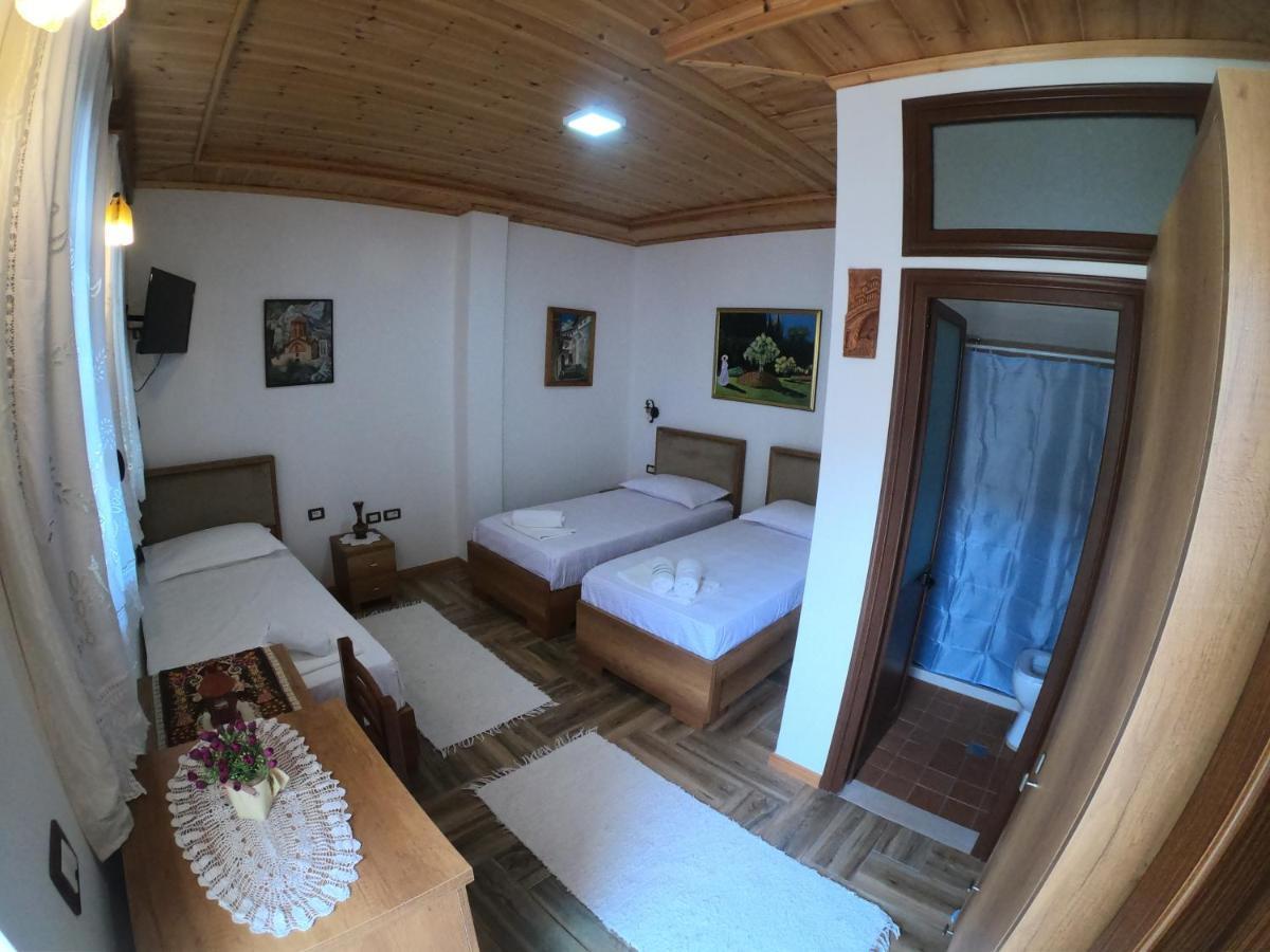 Arben Qemeri Guest House Berat Exterior foto